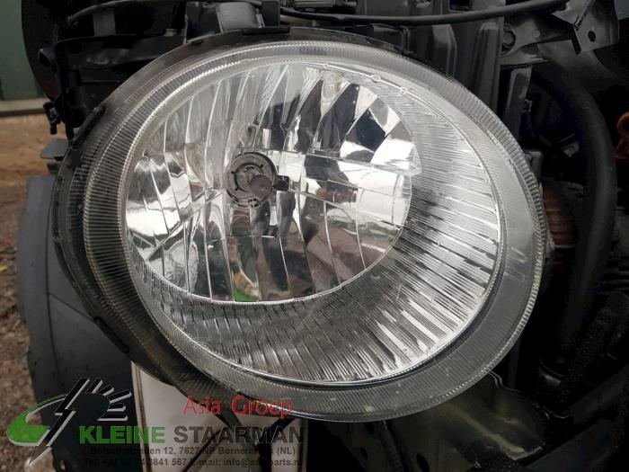 Phare Droit H4 DAPA Pour Dacia Logan (y Compris Express, MCV, Pick-up) - Remplacement Phare Avant Droit