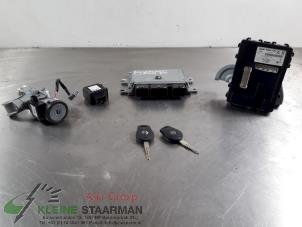 Used Ignition lock + computer Nissan Juke (F15) 1.6 16V Price on request offered by Kleine Staarman B.V. Autodemontage