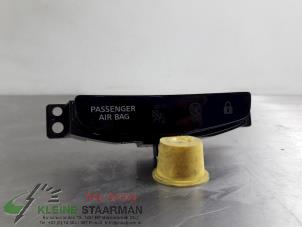 Usados Luz de control de airbag Nissan Qashqai (J11) 1.2 DIG-T 16V Precio de solicitud ofrecido por Kleine Staarman B.V. Autodemontage