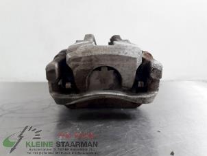 Used Rear brake calliper, right Toyota Auris (E15) 1.8 16V HSD Full Hybrid Price € 60,50 Inclusive VAT offered by Kleine Staarman B.V. Autodemontage
