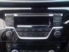 Reproductor de CD y radio de un Nissan Qashqai (J11), 2013 1.2 DIG-T 16V, SUV, Gasolina, 1 197cc, 85kW (116pk), FWD, HRA2DDT, 2013-11, J11D 2016