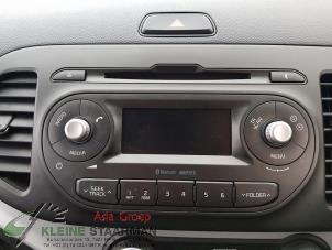 Used Radio CD player Kia Picanto (TA) 1.0 12V Price on request offered by Kleine Staarman B.V. Autodemontage