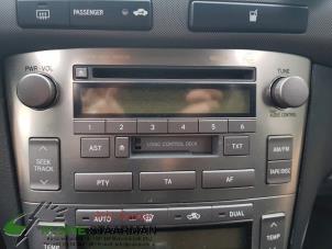 Used Radio CD player Toyota Avensis (T25/B1D) 2.0 16V VVT-i D4 Price on request offered by Kleine Staarman B.V. Autodemontage