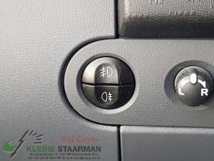 Gebrauchte Nebelscheinwerfer Schalter Mitsubishi Colt (Z2/Z3) 1.3 16V Preis auf Anfrage angeboten von Kleine Staarman B.V. Autodemontage