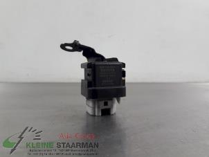 Used Glow plug relay Toyota Avensis (T27) 2.0 16V D-4D-F Price on request offered by Kleine Staarman B.V. Autodemontage