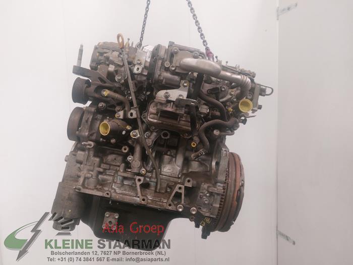 Motor de un Toyota Avensis Wagon (T27) 2.0 16V D-4D-F 2010