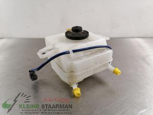 Used Brake fluid reservoir Toyota Auris Touring Sports (E18) 1.8 16V Hybrid Price on request offered by Kleine Staarman B.V. Autodemontage