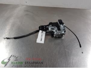 Used Front door lock mechanism 4-door, right Hyundai iX20 (JC) 1.6i 16V Price on request offered by Kleine Staarman B.V. Autodemontage