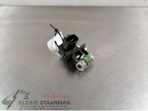 Used Cooling fin relay Kia Sorento II (XM) 2.4 16V 4x2 Price on request offered by Kleine Staarman B.V. Autodemontage