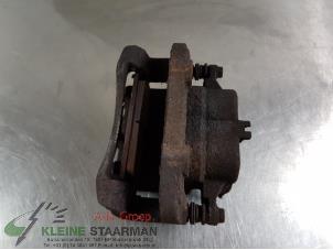 Used Front brake calliper, right Nissan X-Trail (T30) 2.2 dCi 16V 4x4 Price on request offered by Kleine Staarman B.V. Autodemontage