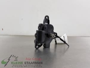 Used Heater valve motor Hyundai i20 (GBB) 1.4i 16V Price on request offered by Kleine Staarman B.V. Autodemontage