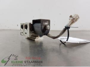 Used Pressure sensor airco Toyota Avensis Wagon (T25/B1E) 2.0 16V D-4D Price on request offered by Kleine Staarman B.V. Autodemontage