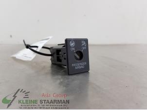 Used Airbag switch Mazda 3 (BM/BN) 2.0 SkyActiv-G 120 16V Price on request offered by Kleine Staarman B.V. Autodemontage