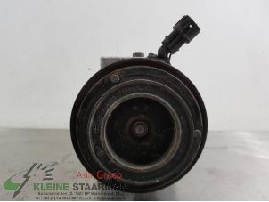 Used Air conditioning pump Kia Rio IV (YB) 1.2 MPI 16V Price on request offered by Kleine Staarman B.V. Autodemontage