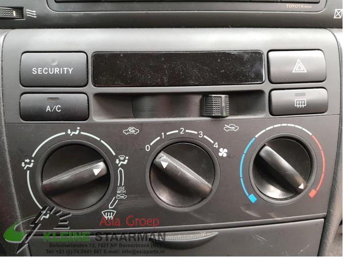 Commande De Chauffage Pour Toyota Starlet 3 (1.3i 16V) - Pièce D'occasion En Bon état - Garantie 12 Mois