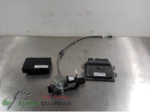 Used Ignition lock + computer Nissan Note (E11) 1.6 16V Price on request offered by Kleine Staarman B.V. Autodemontage