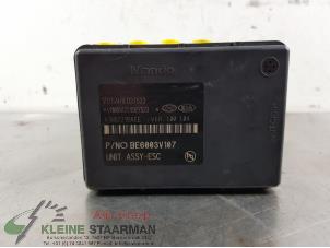 Usados Bomba ABS Kia Stonic (YB) 1.0i T-GDi 12V Precio € 302,50 IVA incluido ofrecido por Kleine Staarman B.V. Autodemontage