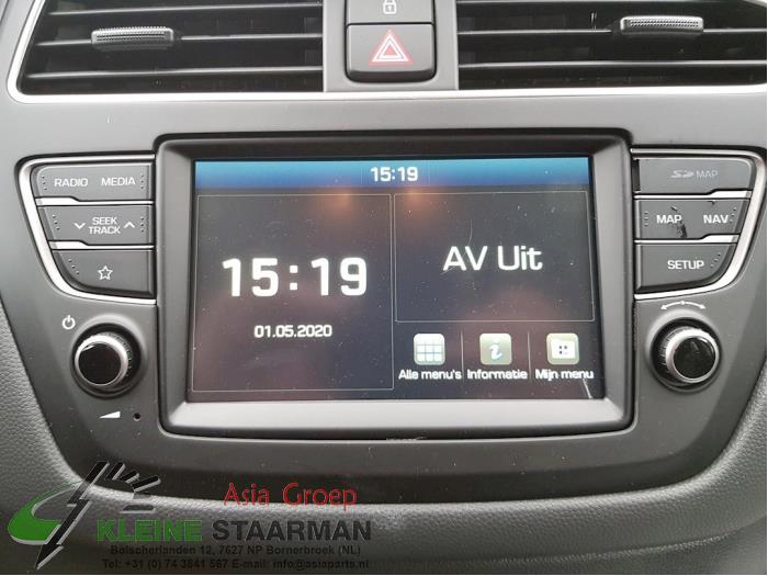 Navigation system Hyundai i20 1.0 TGDI 100 12V 96560C8BC1RDR
