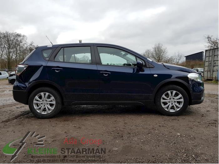 Style Middle Right Suzuki Sx4 S Cross 1 0 Booster Jet Turbo 12v Zq4