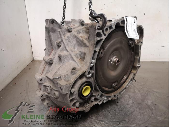 Gearbox from a Hyundai i30 (GDHB5)  2015