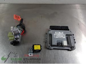 Used Ignition lock + computer Hyundai i30 (GDHB5) Price on request offered by Kleine Staarman B.V. Autodemontage