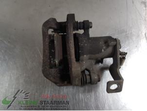 Used Rear brake calliper, left Hyundai i30 (GDHB5) 1.6 CRDi 16V VGT Price on request offered by Kleine Staarman B.V. Autodemontage