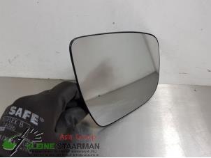 Used Mirror glass, right Nissan Qashqai (J11) 1.2 DIG-T 16V Price € 42,35 Inclusive VAT offered by Kleine Staarman B.V. Autodemontage