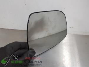 Used Mirror glass, left Nissan Qashqai (J11) 1.2 DIG-T 16V Price € 42,35 Inclusive VAT offered by Kleine Staarman B.V. Autodemontage