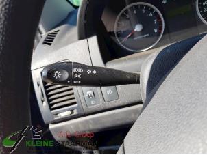 Usados Interruptor de indicador de dirección Hyundai Getz 1.4i 16V Precio de solicitud ofrecido por Kleine Staarman B.V. Autodemontage