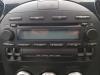 Radio/Lecteur CD d'un Mazda MX-5 (NC18/1A), 2006 / 2014 1.8i 16V, Cabriolet , Essence, 1.798cc, 93kW (126pk), RWD, L8DE, 2005-03 / 2014-12, NC18; NC1A 2008