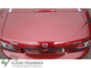 Usados Portón trasero Mazda MX-5 (NC18/1A) 2.0i 16V Precio de solicitud ofrecido por Kleine Staarman B.V. Autodemontage