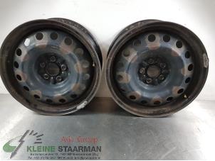 Used Set of wheels Toyota Avensis (T25/B1B) 1.6 16V VVT-i Price on request offered by Kleine Staarman B.V. Autodemontage