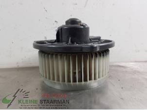 Used Heating and ventilation fan motor Honda Civic (EM) 1.7 16V LS Price on request offered by Kleine Staarman B.V. Autodemontage