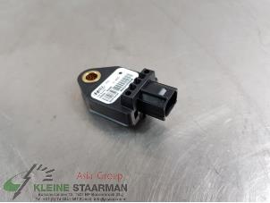 Used Airbag sensor Hyundai i30 (GDHB5) Price on request offered by Kleine Staarman B.V. Autodemontage