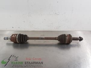 Used Front drive shaft, left Hyundai i30 (GDHB5) 1.4 16V Price on request offered by Kleine Staarman B.V. Autodemontage