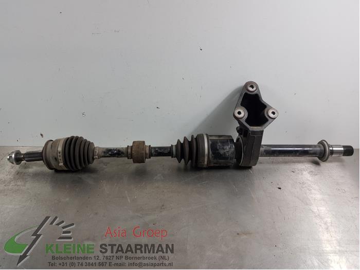 Front drive shaft, right from a Mitsubishi Eclipse Cross (GK/GL) 1.5 Turbo 16V 2WD 2018