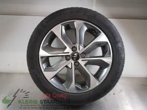Gebrauchte Felge + Reifen Kia Stonic (YB) 1.0i T-GDi 12V Preis auf Anfrage angeboten von Kleine Staarman B.V. Autodemontage