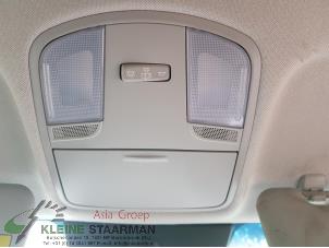 Gebrauchte Innenbeleuchtung vorne Kia Stonic (YB) 1.0i T-GDi 12V Preis auf Anfrage angeboten von Kleine Staarman B.V. Autodemontage
