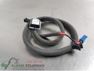 Usagé Antenne GPS Nissan Qashqai (J11) 1.6 DIG-T 163 16V Prix € 75,00 Règlement à la marge proposé par Kleine Staarman B.V. Autodemontage