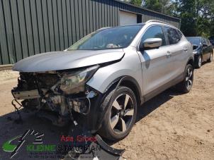 Used Front strip, left Nissan Qashqai (J11) 1.2 DIG-T 16V Price on request offered by Kleine Staarman B.V. Autodemontage