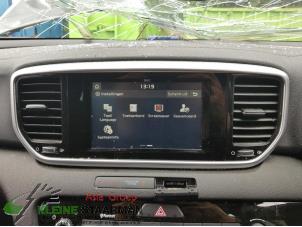 Used Navigation system Kia Sportage (QL) 1.6 GDI 132 16V 4x2 Price on request offered by Kleine Staarman B.V. Autodemontage