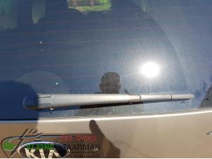 Used Rear wiper arm Kia Picanto (JA) 1.0 T-GDI 12V Price on request offered by Kleine Staarman B.V. Autodemontage