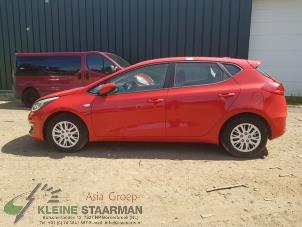 Used Box beam, left Kia Cee'd (JDB5) 1.4i 16V Price on request offered by Kleine Staarman B.V. Autodemontage