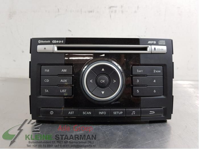 Radio CD Spieler van een Kia Venga 1.4 CVVT 16V 2012