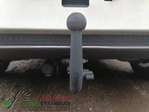 Used Towbar Kia Soul II (PS) 1.6 GDI 16V Price on request offered by Kleine Staarman B.V. Autodemontage
