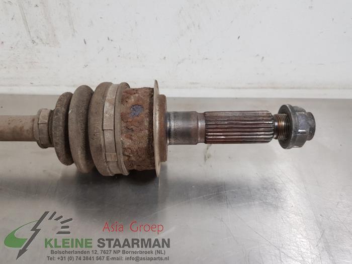 Drive shaft, rear right from a Subaru Forester (SH) 2.0D 2009