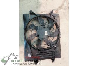 Used Cooling fan housing Kia Carens IV (RP) 1.6 GDI 16V Price € 75,00 Margin scheme offered by Kleine Staarman B.V. Autodemontage
