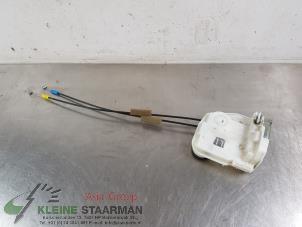 Used Front door lock mechanism 4-door, right Mitsubishi Outlander (GF/GG) 2.0 16V PHEV 4x4 Price on request offered by Kleine Staarman B.V. Autodemontage