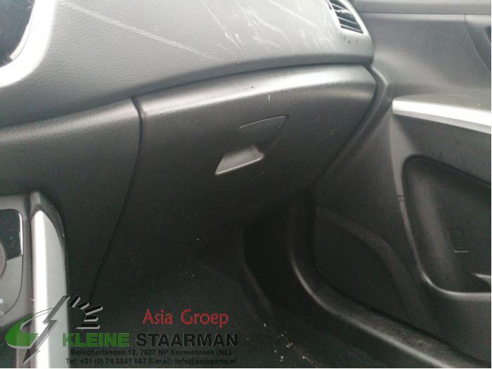 Glovebox Suzuki Sx4 S Cross 1 4 Booster Jet Turbo 16v