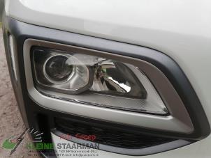 Używane Reflektor prawy Hyundai Kona (OS) 1.0 T-GDI 12V Cena na żądanie oferowane przez Kleine Staarman B.V. Autodemontage
